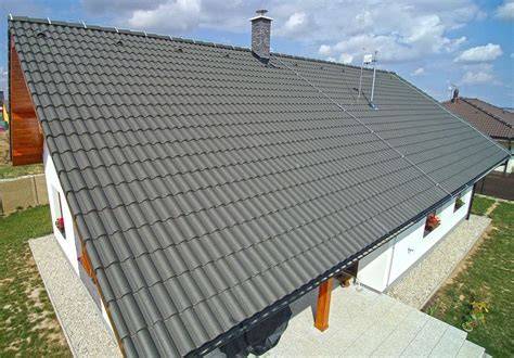betonove střešní tašky a plechy