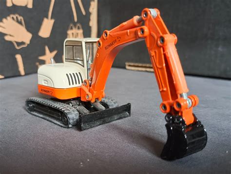 kvalitní kovový plastový model autokonstrukce