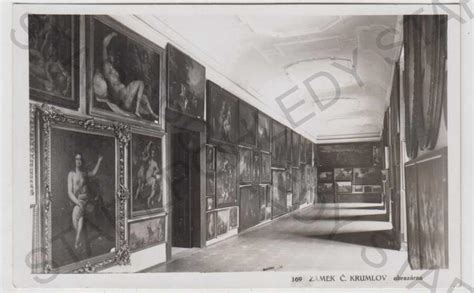 interier Nostickeho palace obrazarna galerii