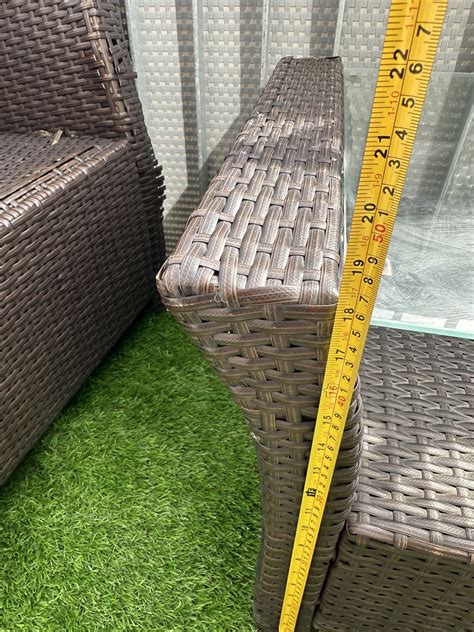 porovnání cen a materiálů ratanového nábytku