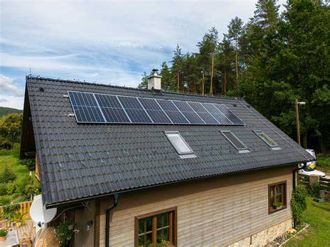solární panely na falcované střechy