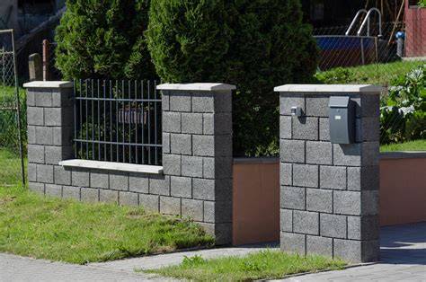 tvárnice a jejich vzhled v plotu