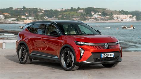 stresni-nosice-kompatibilita- Renault-Scenic