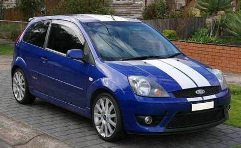 infografika motorů Ford Fiesta Mk5 (přehled verzí)