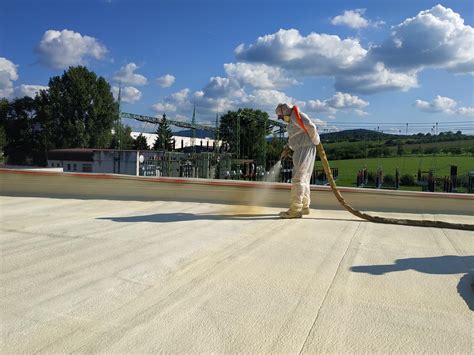 Hydroizolace PUR pěnou výhody a realizace